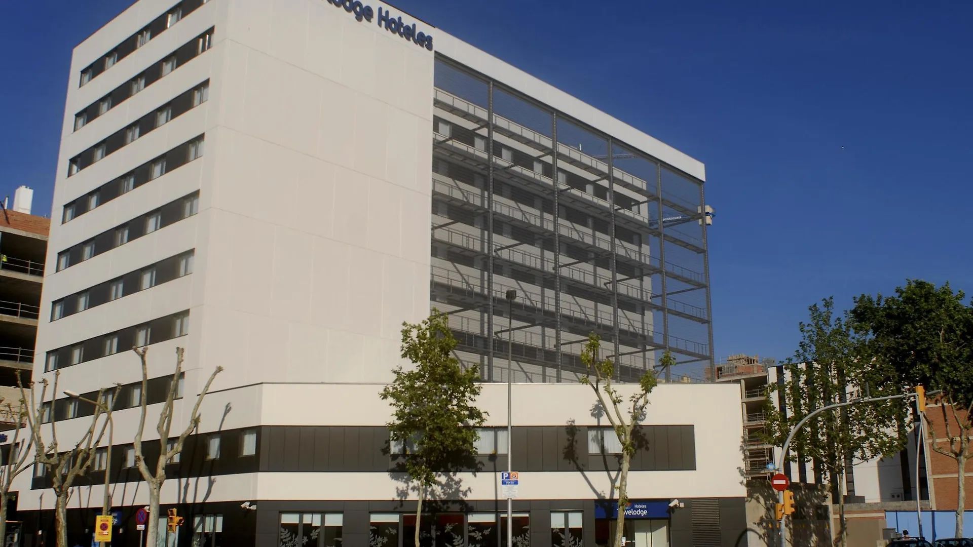 Travelodge Barcelona Poblenou Hotell